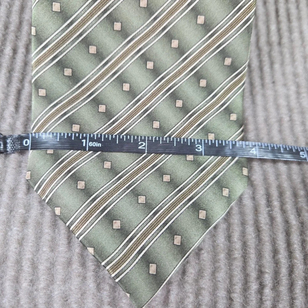 Monterey Bay Mens Green Striped Geometric Silk Necktie
